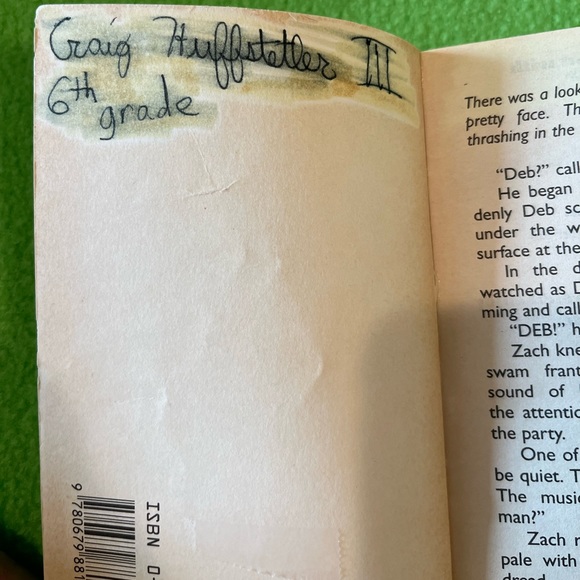 Baywatch Shark’s Cove Book #4 - Picture 3 of 8